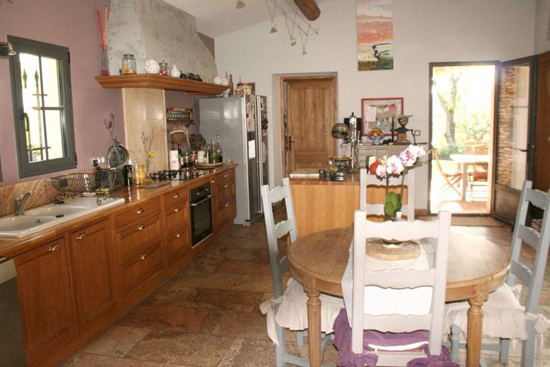 maison neuve en pierres En Drôme Provençale superbe réalisation de plain pied